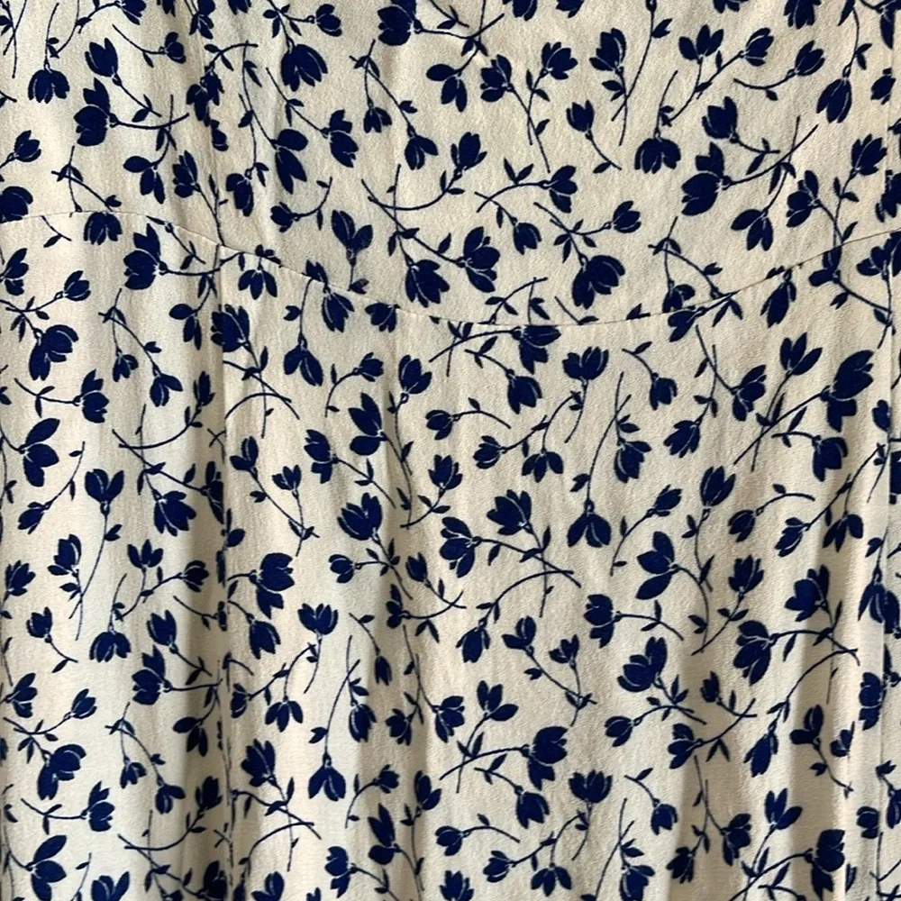 Reformation Bryson Dress - Picture 6 of 7